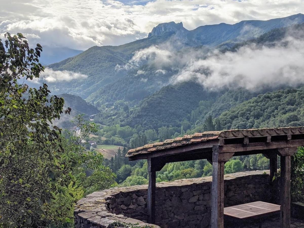 Olmares Terrace Apartment - Picos De Europa Lomena Exterior photo