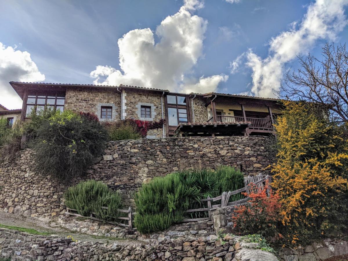 Olmares Terrace Apartment - Picos De Europa Lomena Exterior photo